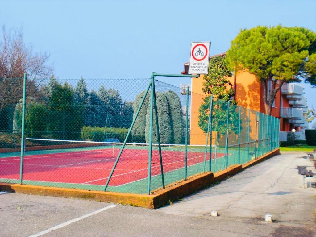 Residenza Cappuccini Aparthotel Peschiera del Garda Exterior photo