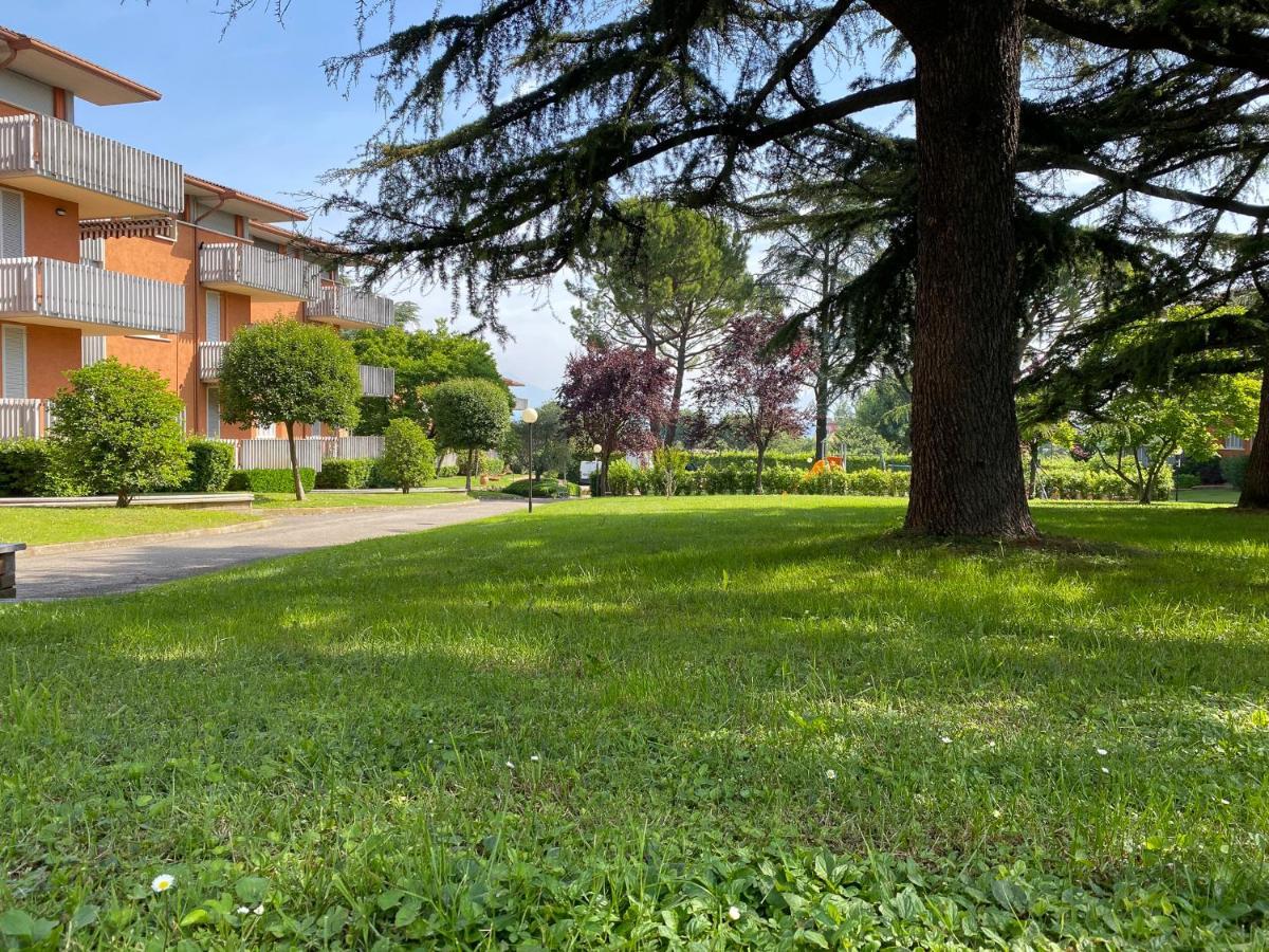 Residenza Cappuccini Aparthotel Peschiera del Garda Exterior photo